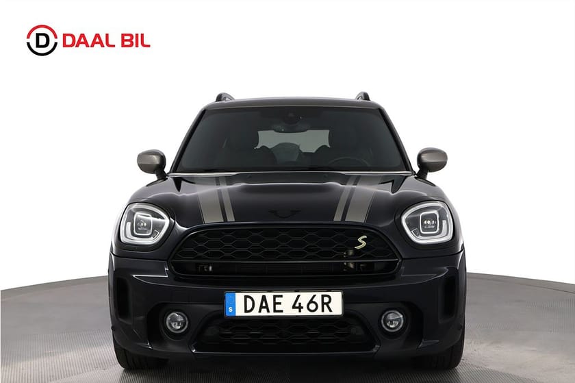 Bild 2 av MINI Countryman Cooper SE ALL4 220HK SALT II COCKPIT NAVI PSENS LÄDER
