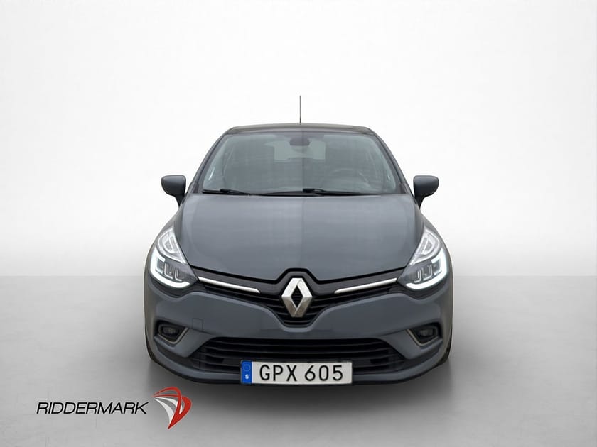 Bild 2 av Renault Clio 0.9 TCe 90hk Stylepaket Svart  Pano Halvskinn