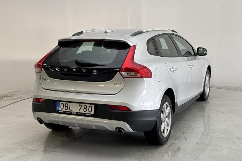 Bild 3 av Volvo V40 Cross Country D3 (150hk) Momentum BE Värmare