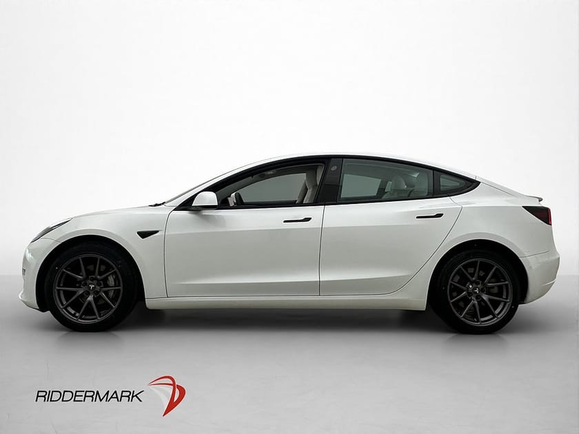 Bild 5 av Tesla Model 3 Long Range AWD Ljus Interiör Kamera Pano Moms