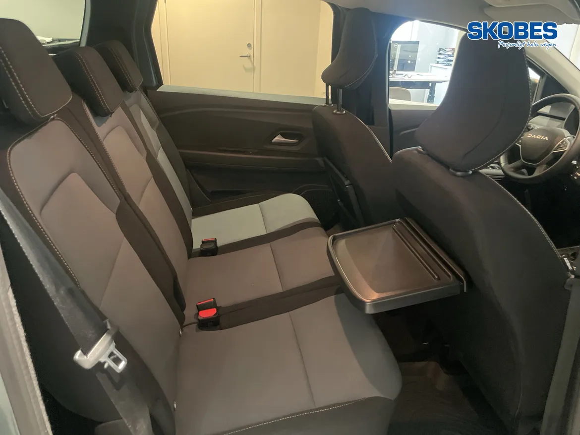 Dacia Jogger 7-sätes HYBRID 140