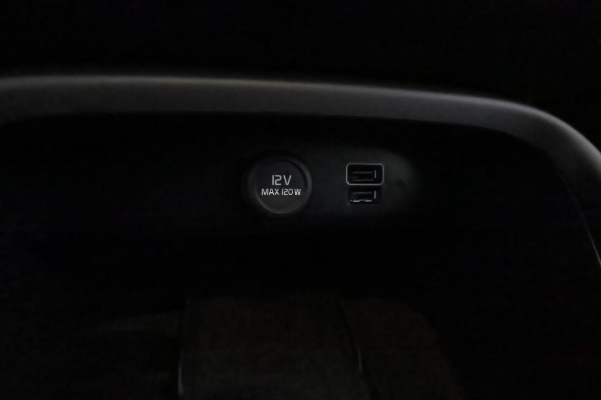 Volvo XC40 2023 - miniatyr 18