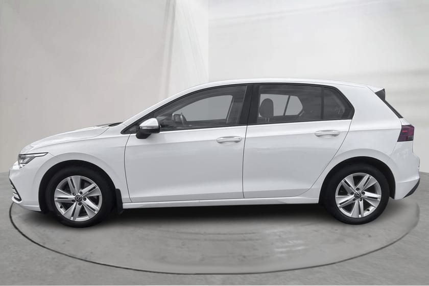 Bild 2 av Volkswagen Golf VIII TGI 5dr (130hk) Backkamera