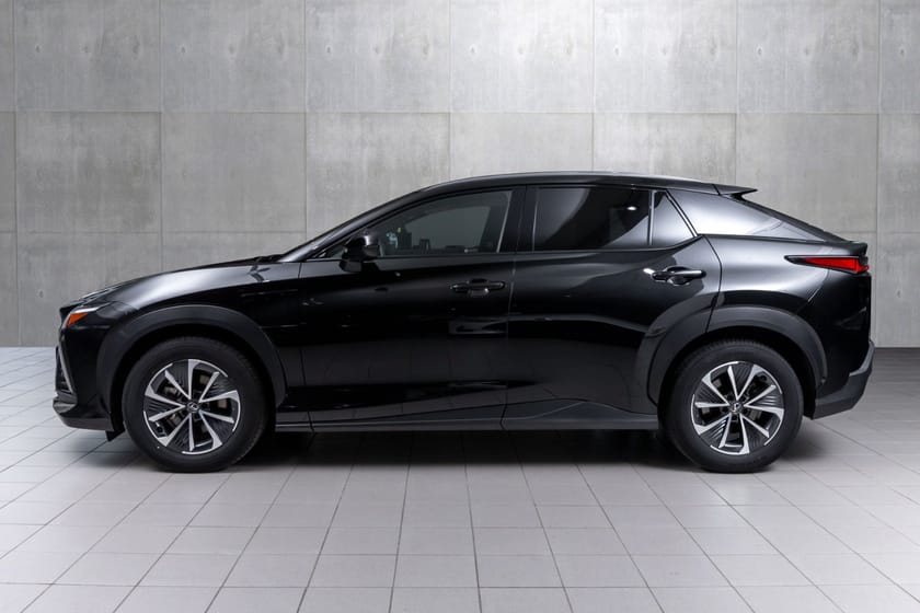 Bilde 3 av Lexus RZ 450e AWD Executive