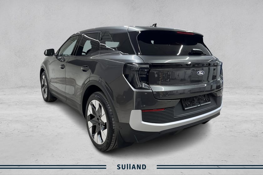 Bilde 3 av Ford Explorer EV Extended Range AWD Premium, Førerpakke, Varmepumpe, AGR seter