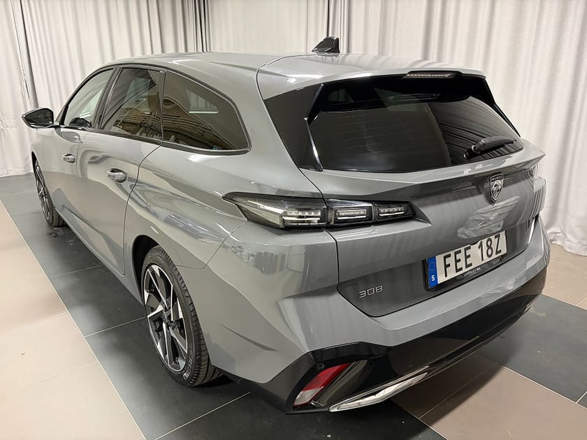 Bild 3 av Peugeot 308 SW Hybrid 145 SW ALLURE AUT Inkl. Vinterhjul
