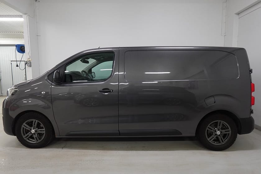 Bild 3 av Toyota Proace 2.0 D-4D Adap-F Dragkrok P-Värme HuD Sidodörr