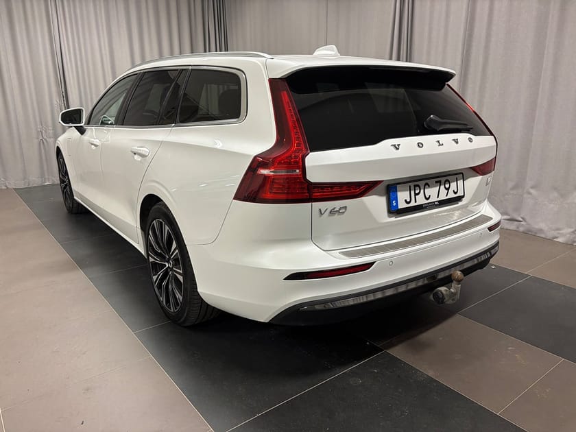 Bild 3 av Volvo V60 Recharge T6 AWD 399hk Core Edition