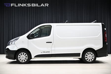 Renault Trafic Skåpbil dCi 120HK Inredning|Drag|Dieselvärmare|EnÄgare|Leasbar