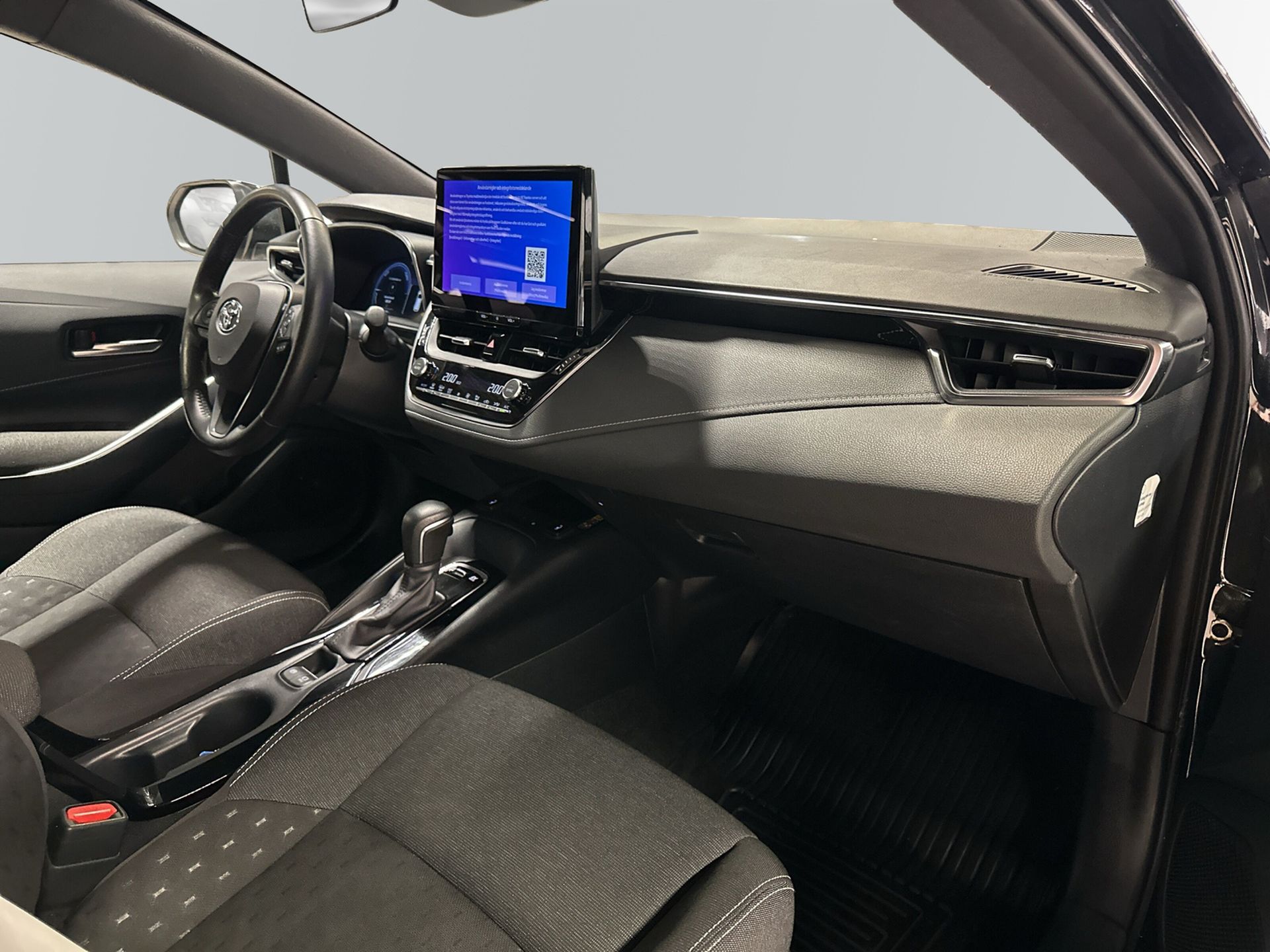 Toyota Corolla 2024, bild 6/10