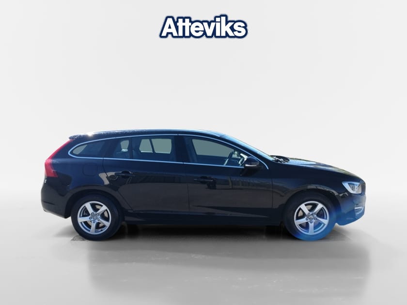Bild 2 av Volvo V60 D4 190 HK CLASSIC SUMMUM TAKLUCKA DRAG LÄDER V