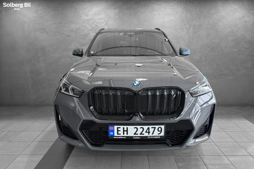 Bilde 2 av BMW iX1 xDrive30 FULLY/ HARMAN&KARDON/ 360.K/ HUD/ HENGER.F