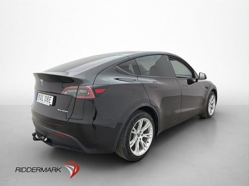 Bild 5 av Tesla Model Y Long Range AWD Pano Kamera Drag AP Skinn Moms