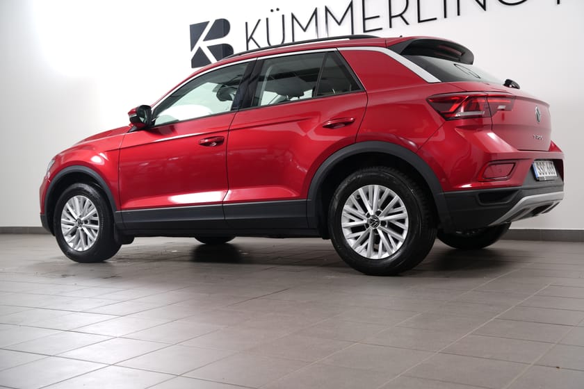 Bild 2 av Volkswagen T-Roc 1.5 TSI ACT OPF DSG 150hk Cockpit/Backkamera/Carplay