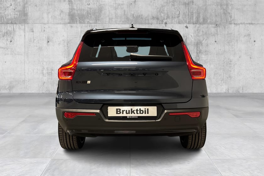 Bilde 4 av Volvo EX40 Twin Motor Performance Black Edtion / Ultra / Hengerfeste / Soltak / Pixel