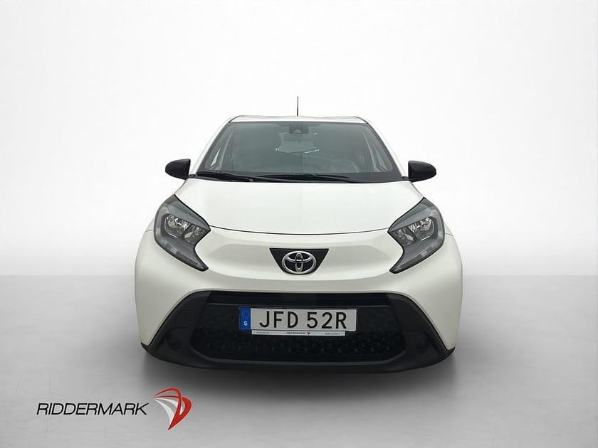 Bild 2 av Toyota Aygo X 1.0 VVT-i Kamera Adapti-Fart CarPlay Bluetooth
