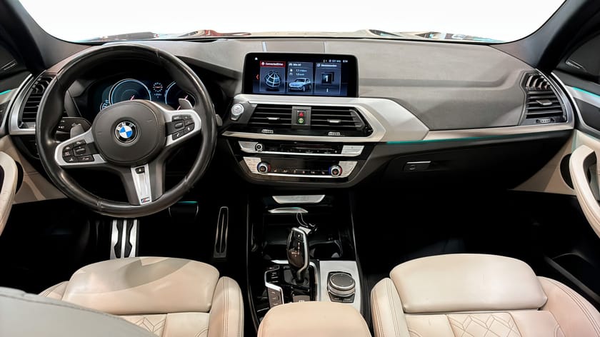 Bild 4 av BMW X3 xDrive30d M Sport Panorama Comfort Adaptiv farthållare