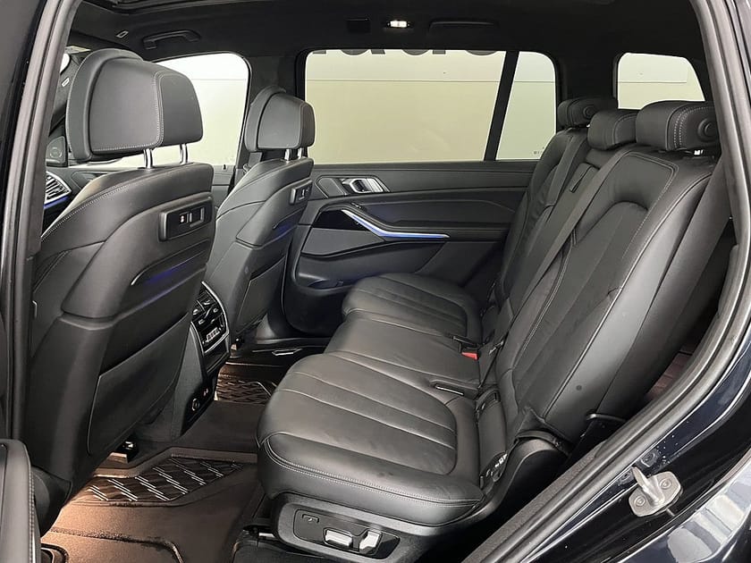 Bild 5 av BMW X7 xDrive30d M Sport Drag H/K Comfort Access Head Up