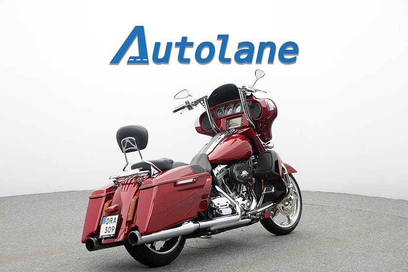 Bild 5 av Harley-Davidson Street Glide CVO 