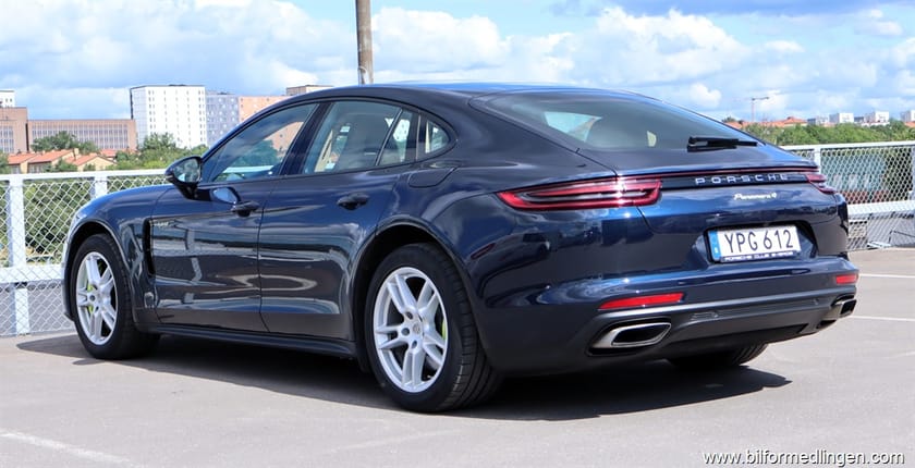 Bild 4 av Porsche Panamera 4 E-Hybrid 4 462hk Panorama S/V-hjul Svensksåld