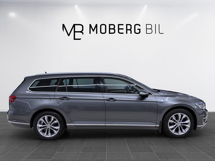 Bild 5 av Volkswagen Passat Variant GTE 218hk Massage Drag