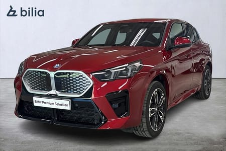 BMW iX2 xDrive30 xDrive 30 M-Sport | Aktiv farth. | Tonade rutor | Drag