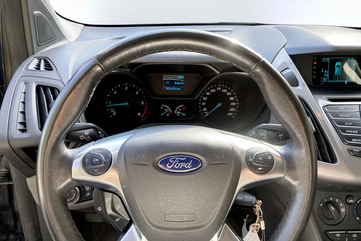 Ford Transit Connect 220