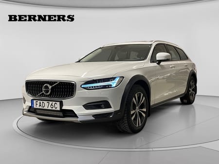 Volvo V90 Cross Country