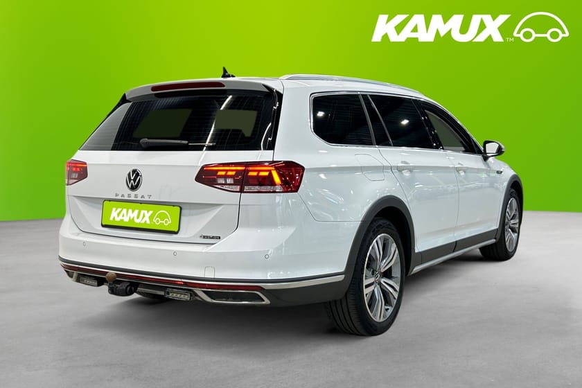 Bild 4 av Volkswagen Passat Alltrack 2.0 TDI AWD 200hk Cockpit Värm Kamera