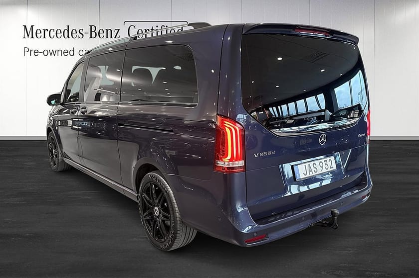 Bild 4 av Mercedes-Benz V 250d 4MATIC 3.2t AMG, Avantgarde 7-Sits ex.lång