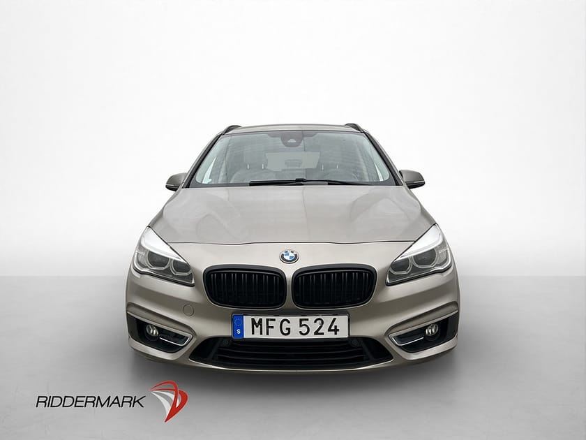 Bild 2 av BMW 220d xDrive Gran Tourer AWD 190hk Luxury Line 7Sits Kamera Läder Navi