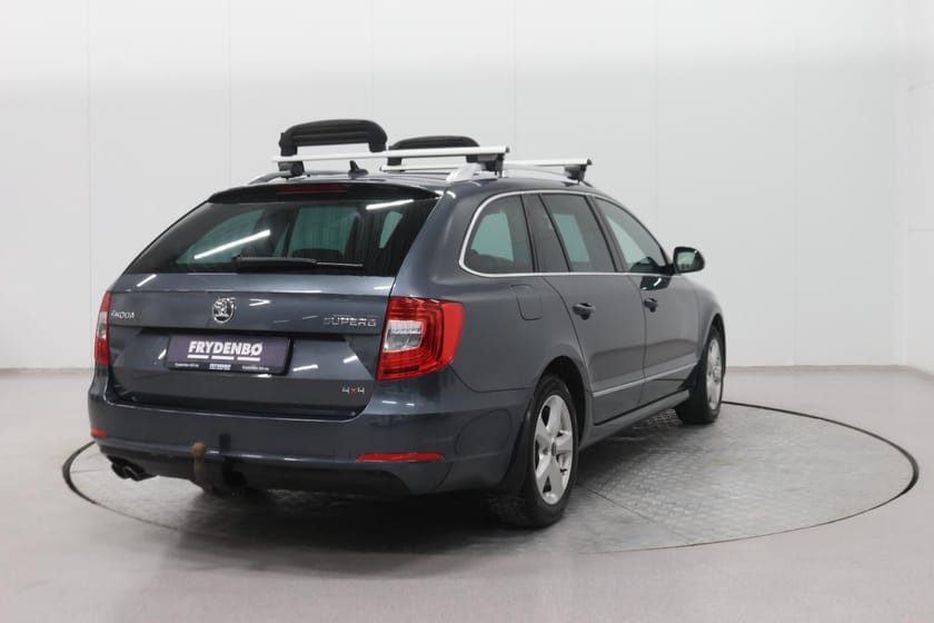 Bilde 4 av Škoda Superb Stasjonsvogn 2,0 TDI 170hk 4x4 L&K DSG