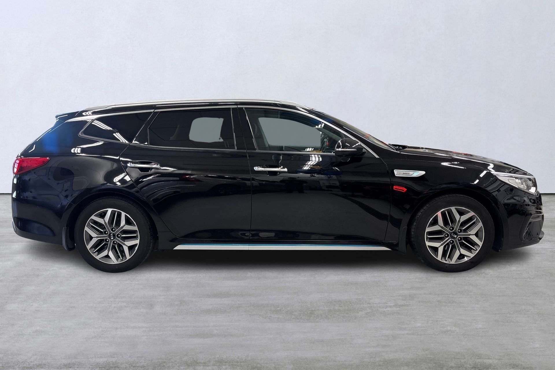 Kia Optima 2.0 GDi Plug-in Hybrid 2020, bild 3/10