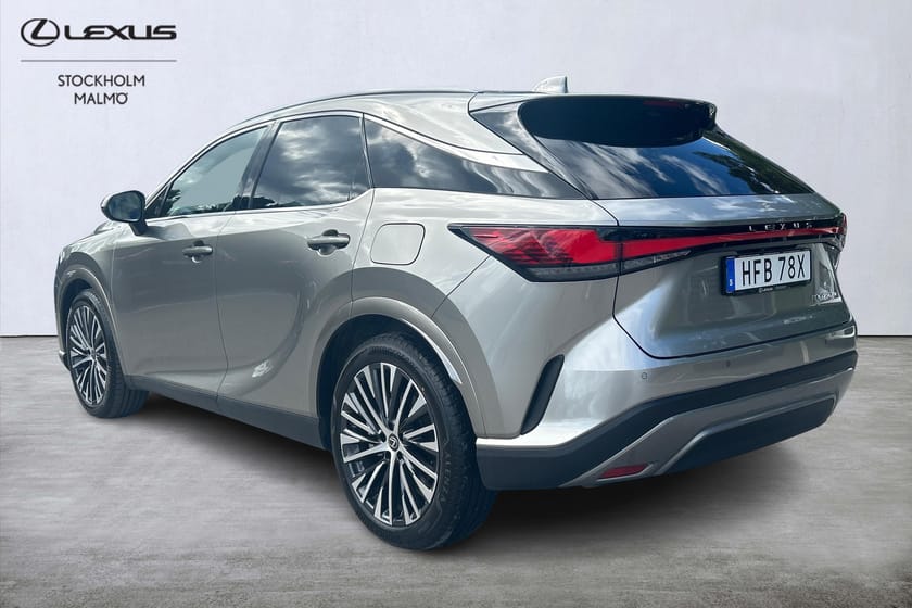Bild 3 av Lexus RX 450h+ Executive Teknikpaket AWD 309hk P-Värm 360° HUD Keyless Navi