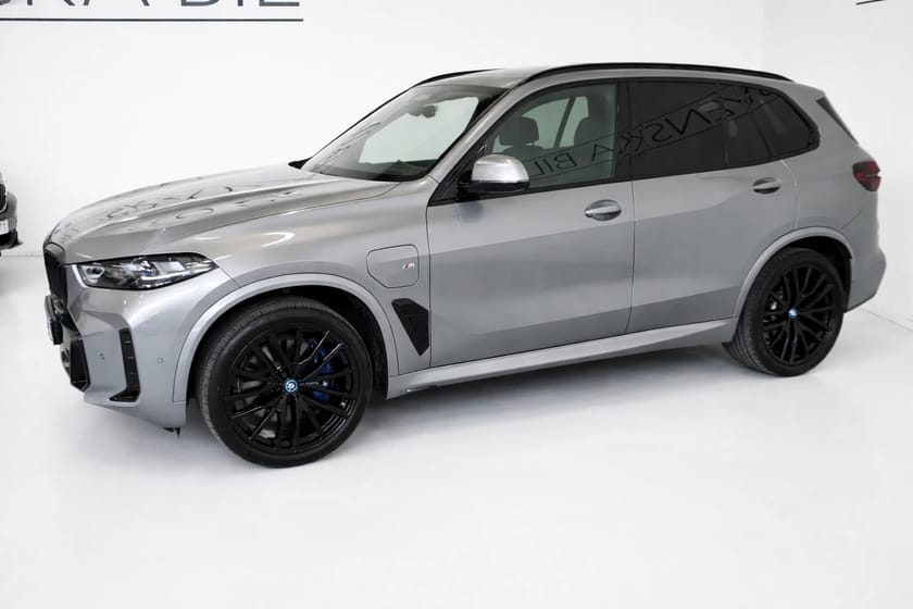 Bild 4 av BMW X5 xDrive50e M Sport Pro Exclusive B&W/Skylounge/SE Spec
