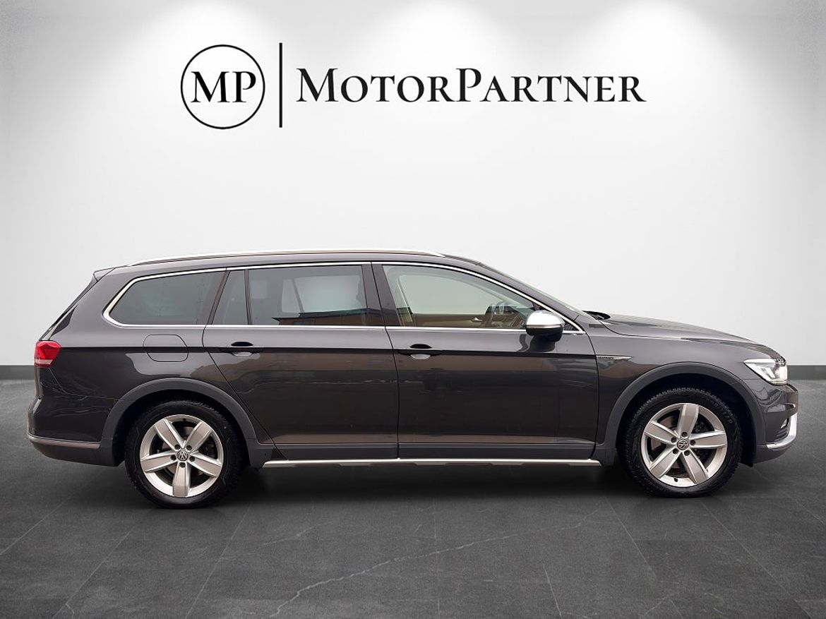 Volkswagen Passat Alltrack, bild 8 av 18