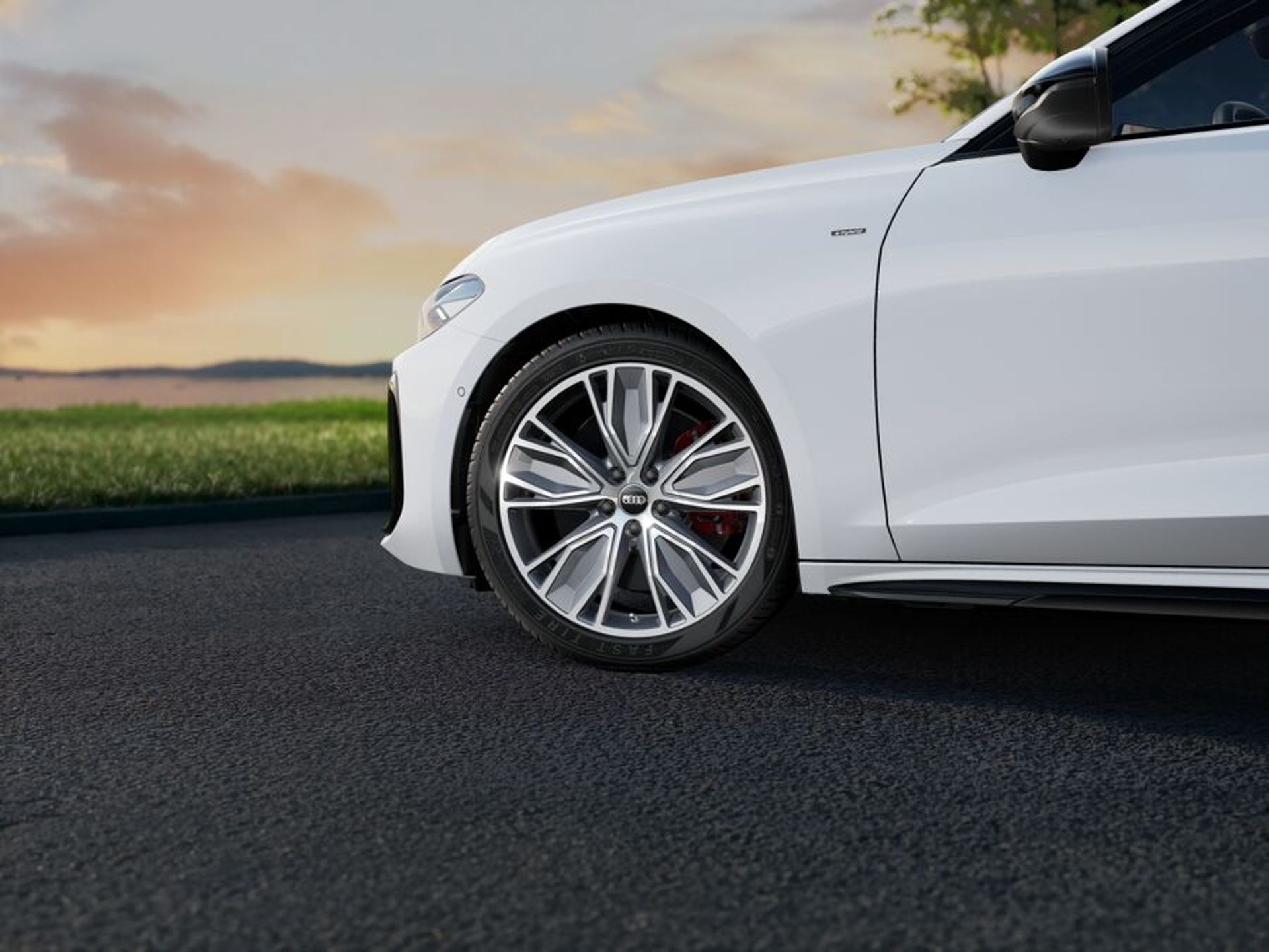 Audi A5 Avant e-hybrid quattro 2027, bild 4/10