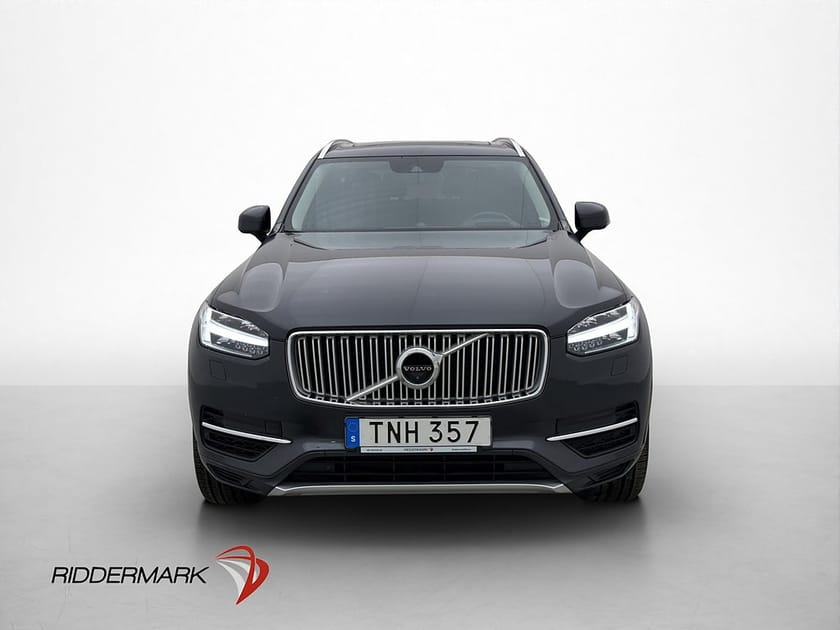Bild 2 av Volvo XC90 T8 AWD Inscription 7-Sits Pano B&W HUD VOC 360°