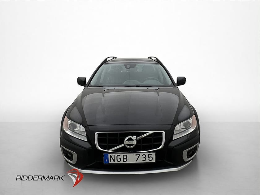 Bild 2 av Volvo XC70 D4 AWD 163hk Momentum D-Värmare Drag Skinn