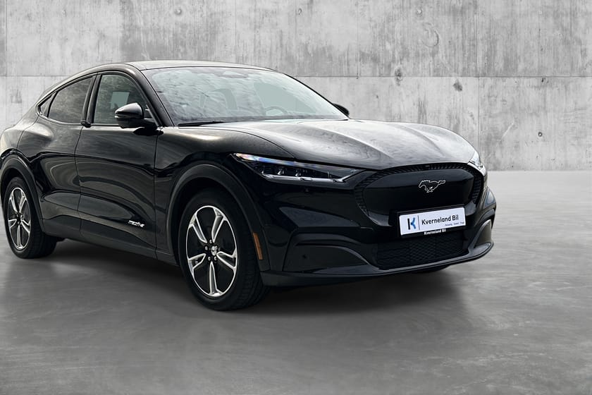 Bilde 3 av Ford Mustang Mach-E Standard Range REG 24/ACC/CARPLAY/BLIS/DAB/NAVI/KEYLESS/APPSTYRING/BT