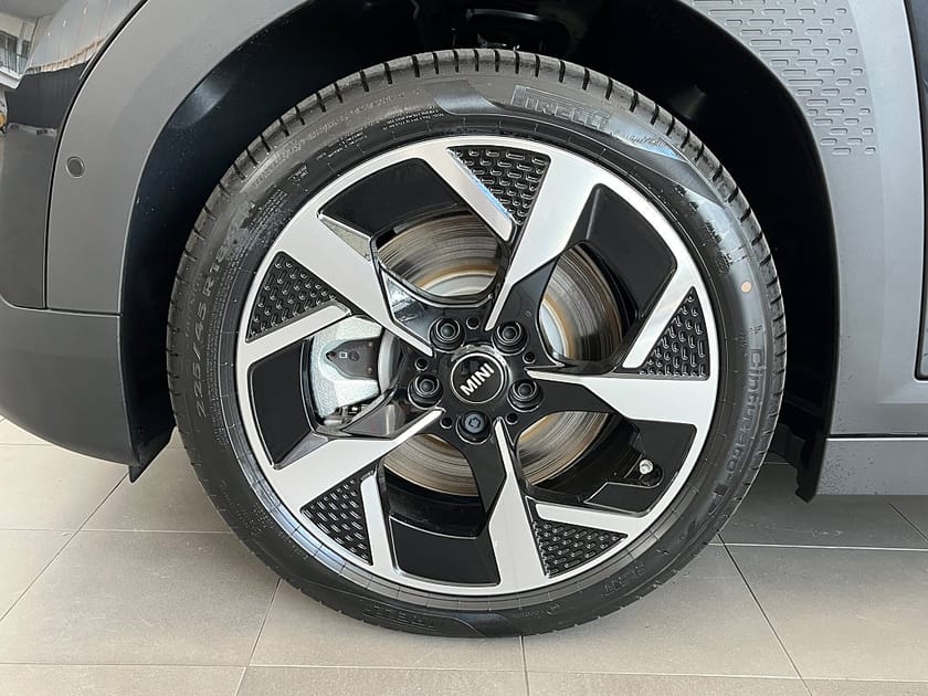 Bild 4 av MINI Aceman SE Classic Trim Paket S Plus 0,95% ränta
