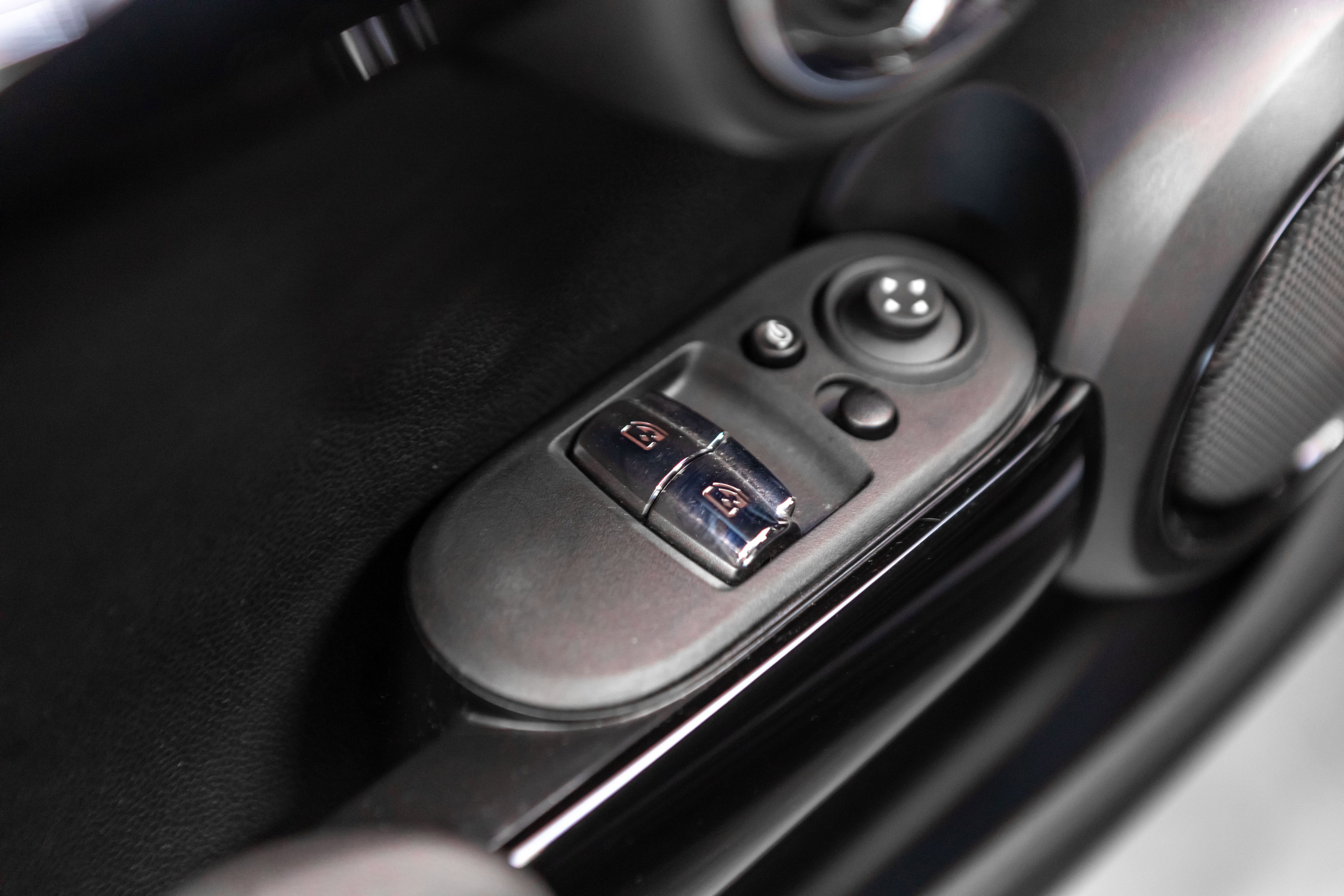 MINI Cooper SE, 184hp, 2023