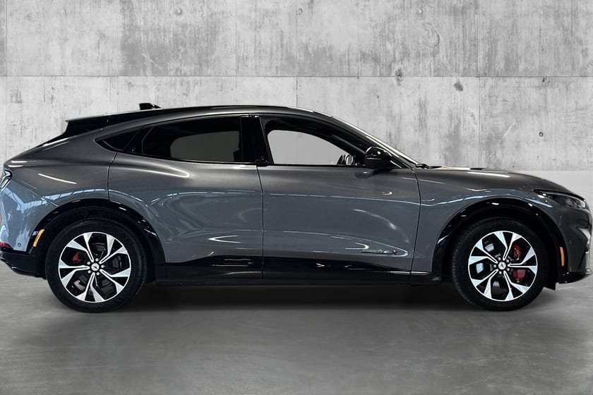Bilde 5 av Ford Mustang Mach-E Long Range RWD/Krok/360 kamera/B&O/Skinn/600 KM/