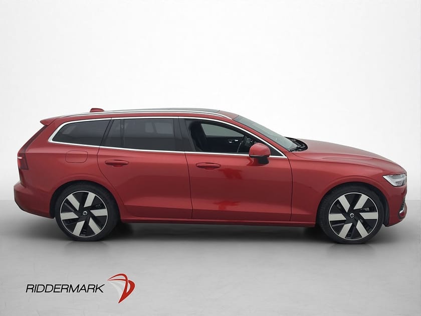 Bild 4 av Volvo V60 Recharge T6 AWD Ultimate B&W Pano 360 HUD Elstolar