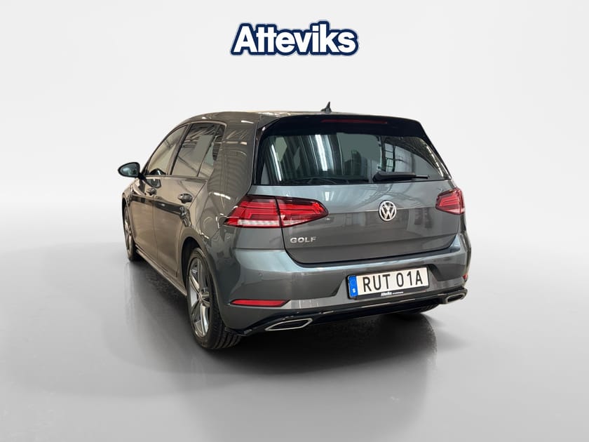 Bild 3 av Volkswagen Golf R-line exteriör interiör / Parkeringsvärmare / Plu