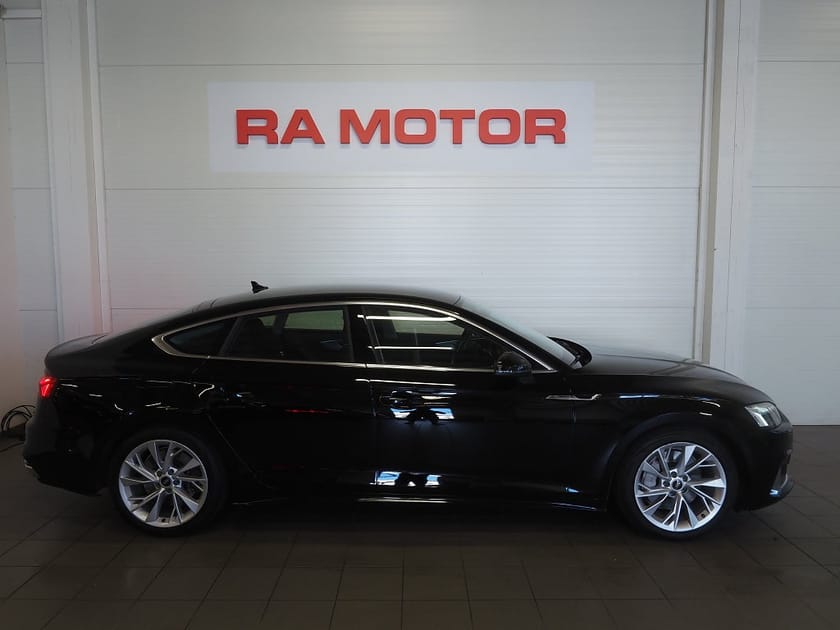Bild 4 av Audi A5 Sportback 45 TFSI quattro SB 265hk | Drag | Värmare | Kamera |