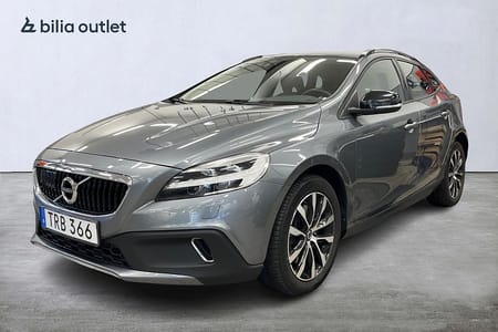 Volvo V40 Cross Country T3 Momentum 152hk / Navigation Backamera BLIS Värmare
