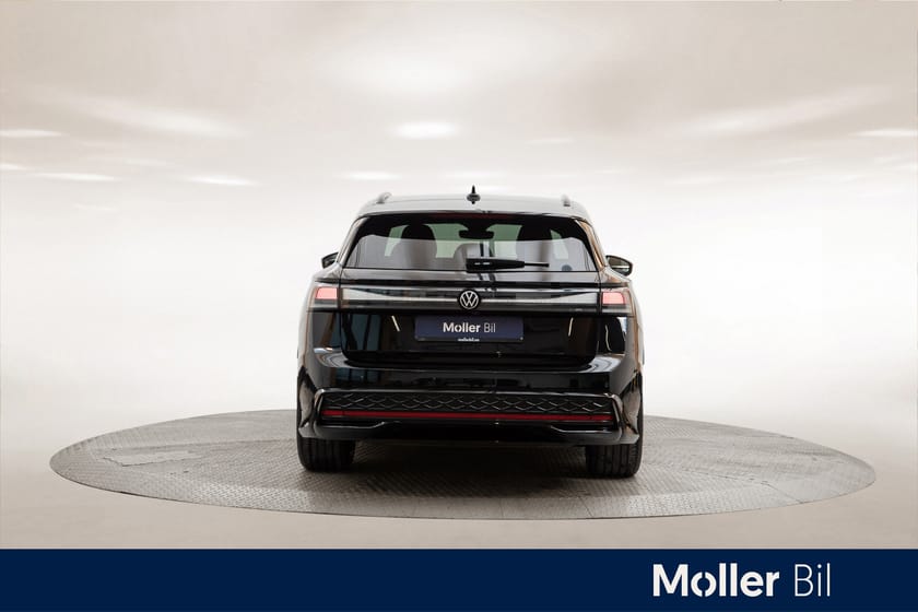 Bilde 4 av Volkswagen ID.7 GTX Tourer