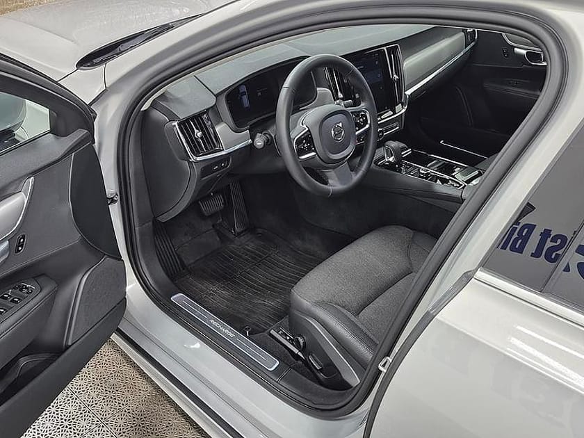 Bild 2 av Volvo V90