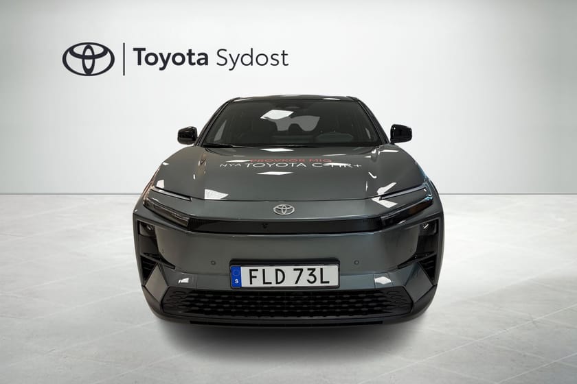 Bild 5 av Toyota C-HR+ Executive AWD Panorama JBL Navigation Rattvärme Backkamera Adaptiv farthållare mm.